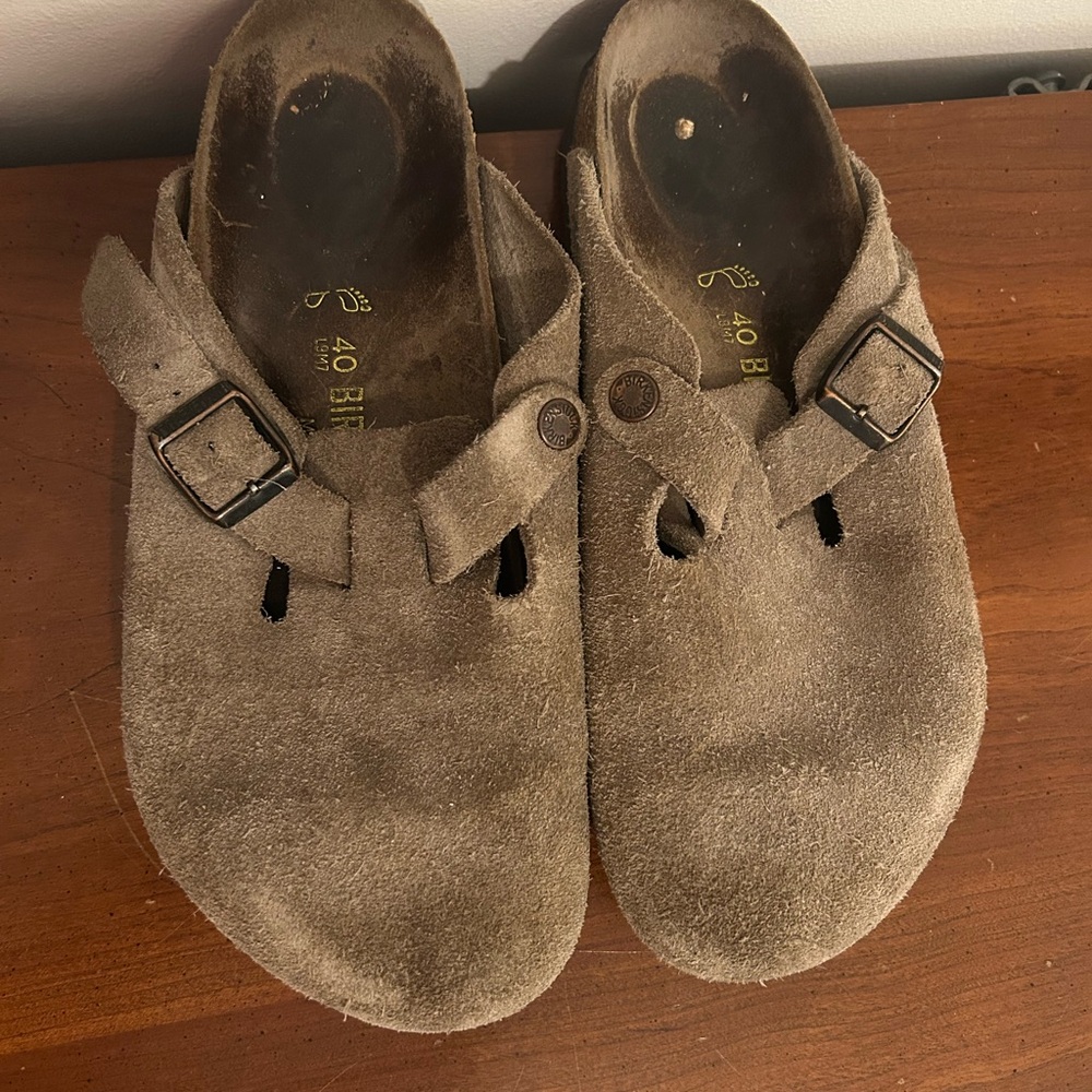 Birkenstock Tan Suede Clogs with Buckle